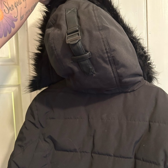 Guess women’s xl Black zip up hooded Puffer winter Jacket - Picture 11 of 11